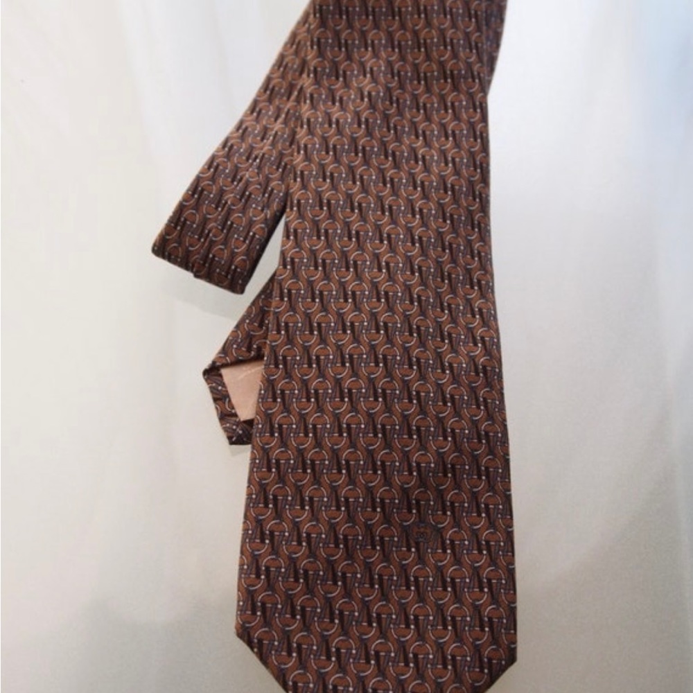 Vintage 1980’s Gucci  silk tie . Excellent condition
